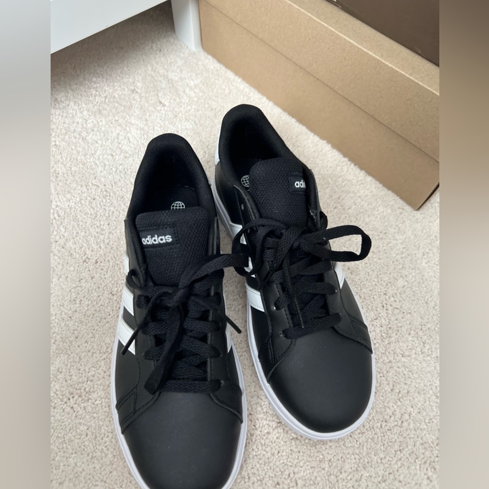 Kids Adidas Sneakers